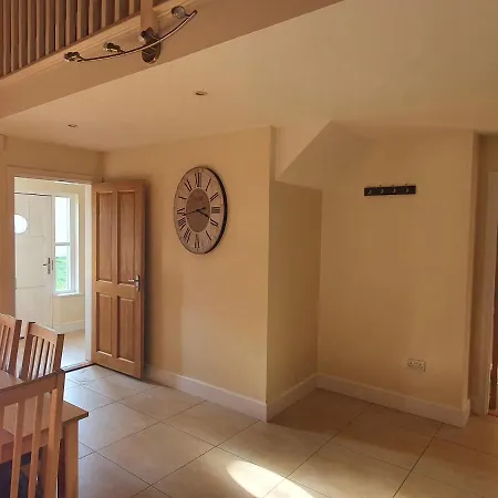 11 An Seanachai Homes * Dungarvan (Waterford)