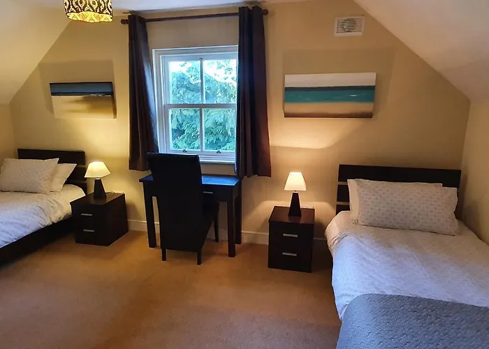 11 An Seanachai Homes